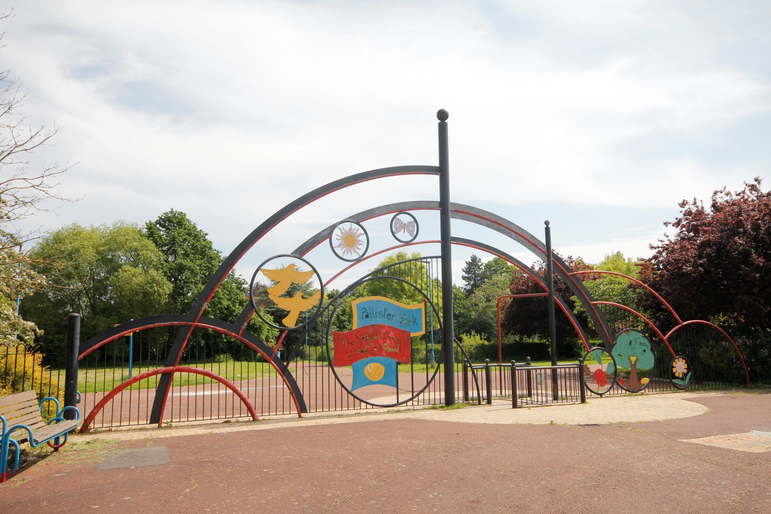 Pallister park entrance